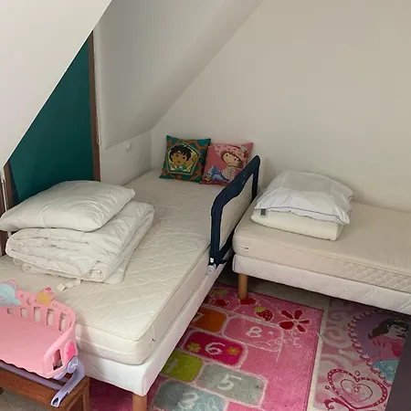 Maisonnette Charmante - Proche Et Commerces - Fr-1-482-161 Royon